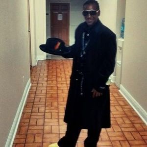 Meet your Posher, Anthony